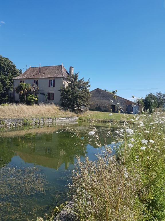 Maison indépendante ST LAURENT DES VIGNES 299000€ RICHARD Robert IMMOBILIER