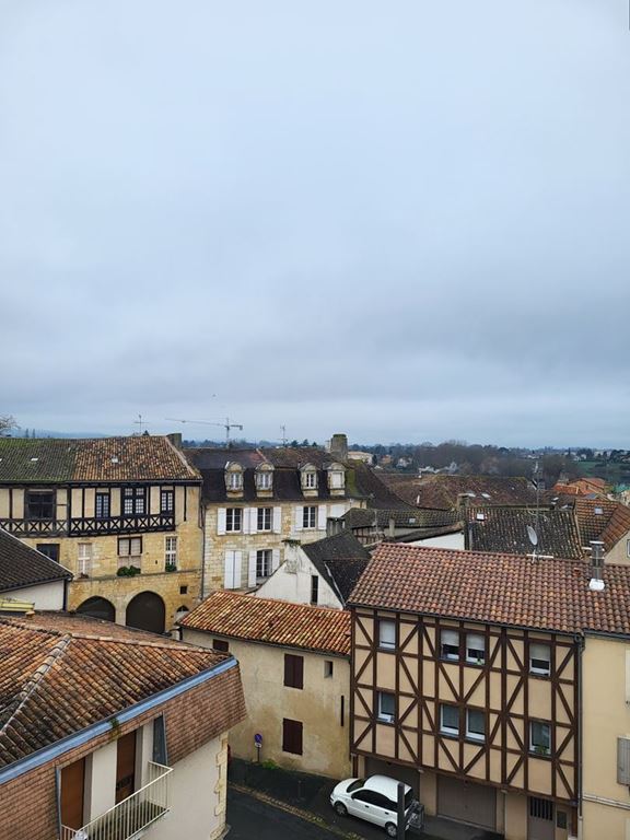 Appartement Appartement BERGERAC 82000€ RICHARD Robert IMMOBILIER Appartement Appartement BERGERAC 82000€ RICHARD Robert IMMOBILIER